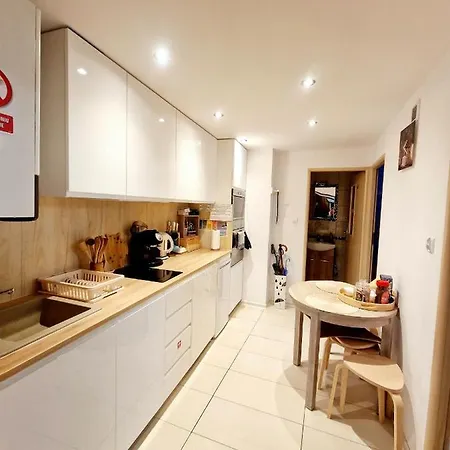 Room4u Mieszkania W Centrum