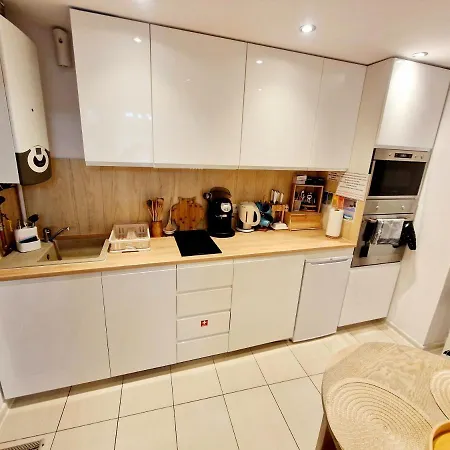 Room4u Mieszkania W Centrum בית אירוח